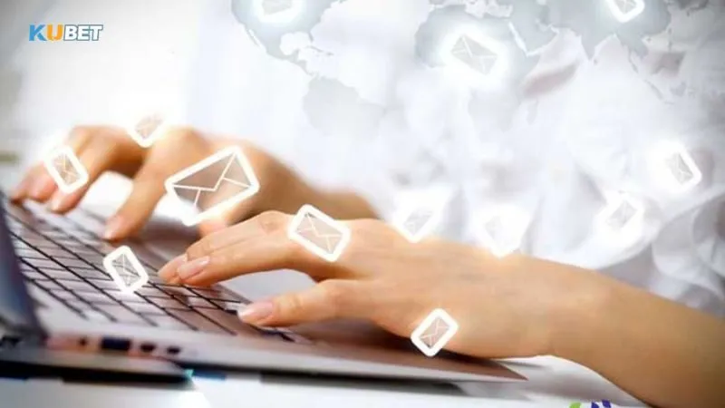 Liên hệ qua Email Liên hệ qua Email